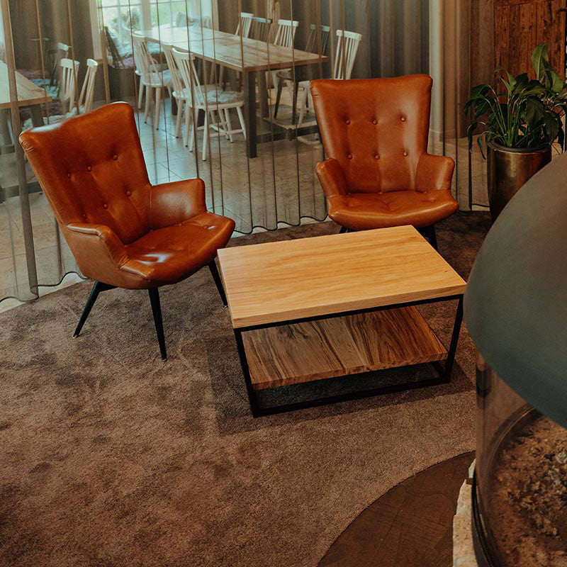 Couchtisch_Epoxidharz. Couchtisch aus Eiche. Massivholz.