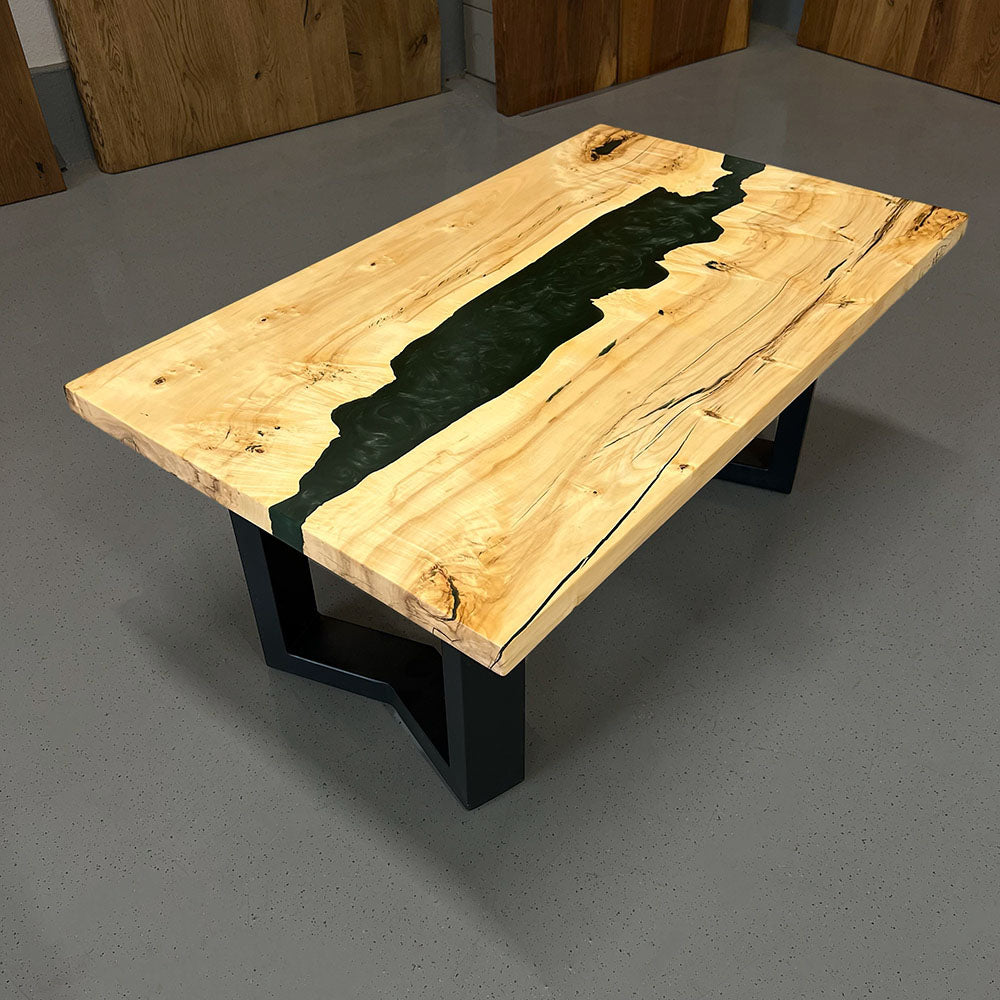 Sale! Epoxidharz Couchtisch aus Ahorn