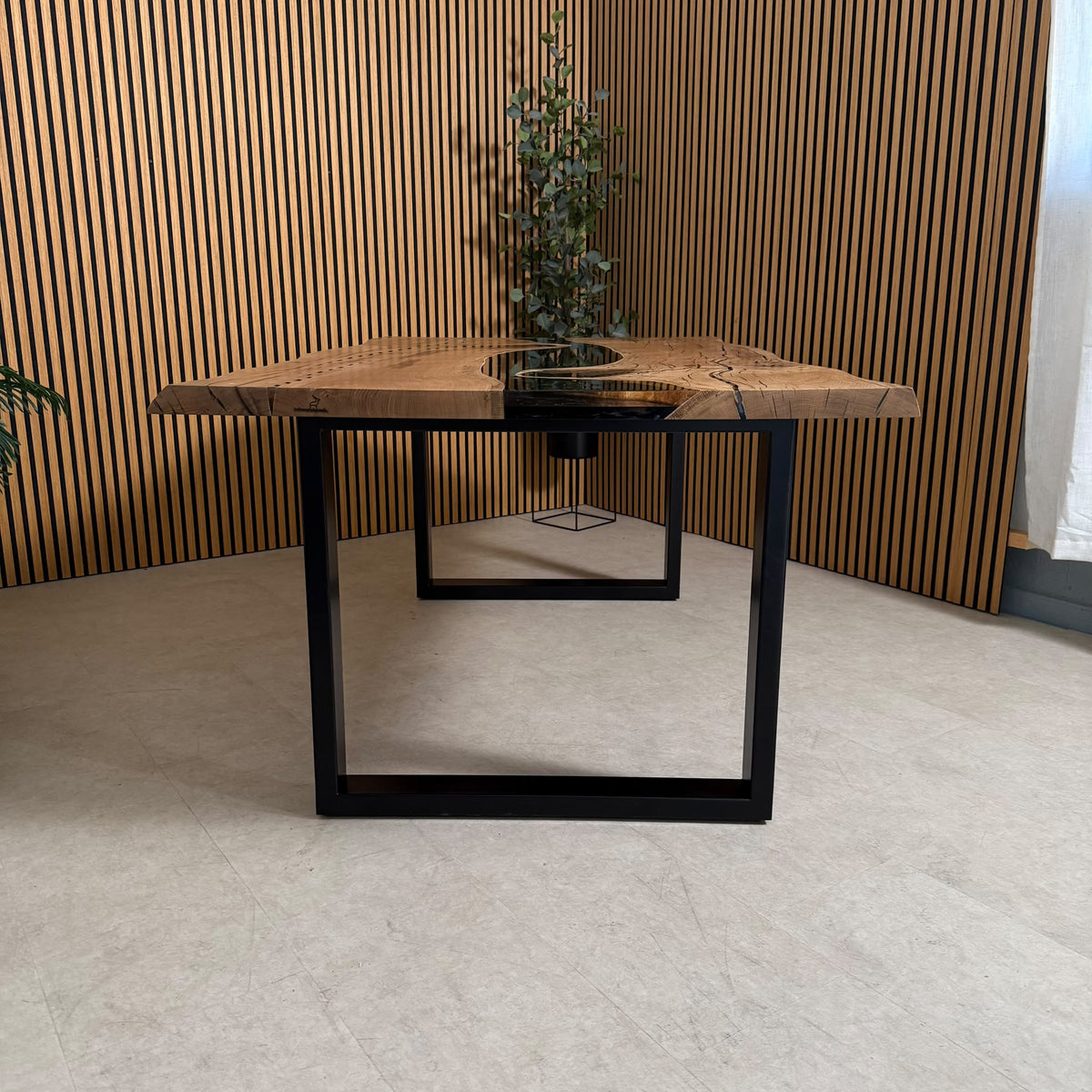 Sale! Epoxidharz Esstisch aus Eiche | 180 cm x 107 cm