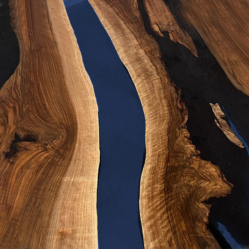 Couchtisch Epoxidharz. Nussbaum rund mit Epoxidharz maritim blau. Modell Gletschersee