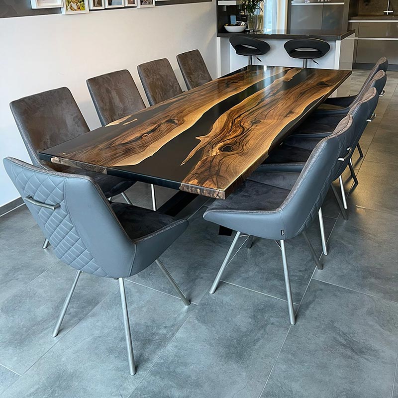 River Table aus Nussbaum dunkel mit Spidergestell. Modell Rheinfall von Schwarzhirsch
