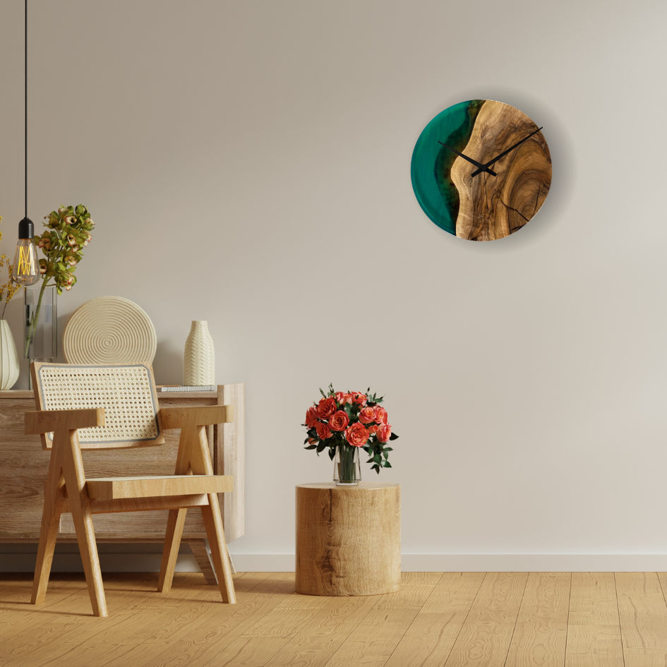 Epoxidharz Uhr aus Nussbaum grün. 30 cm. Fertiges Unikat 11