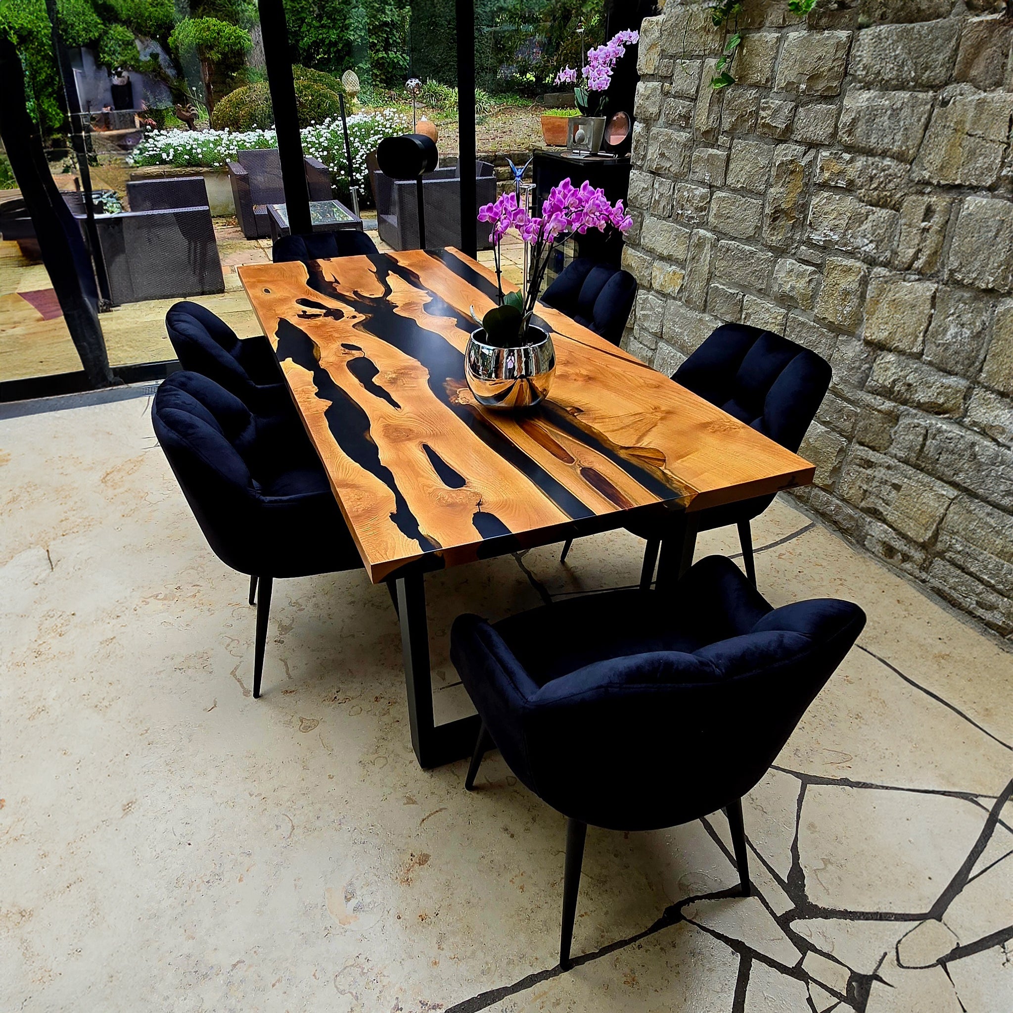 Epoxidharz Tisch nach Maß aus Akazie | verschiedene Gestelle