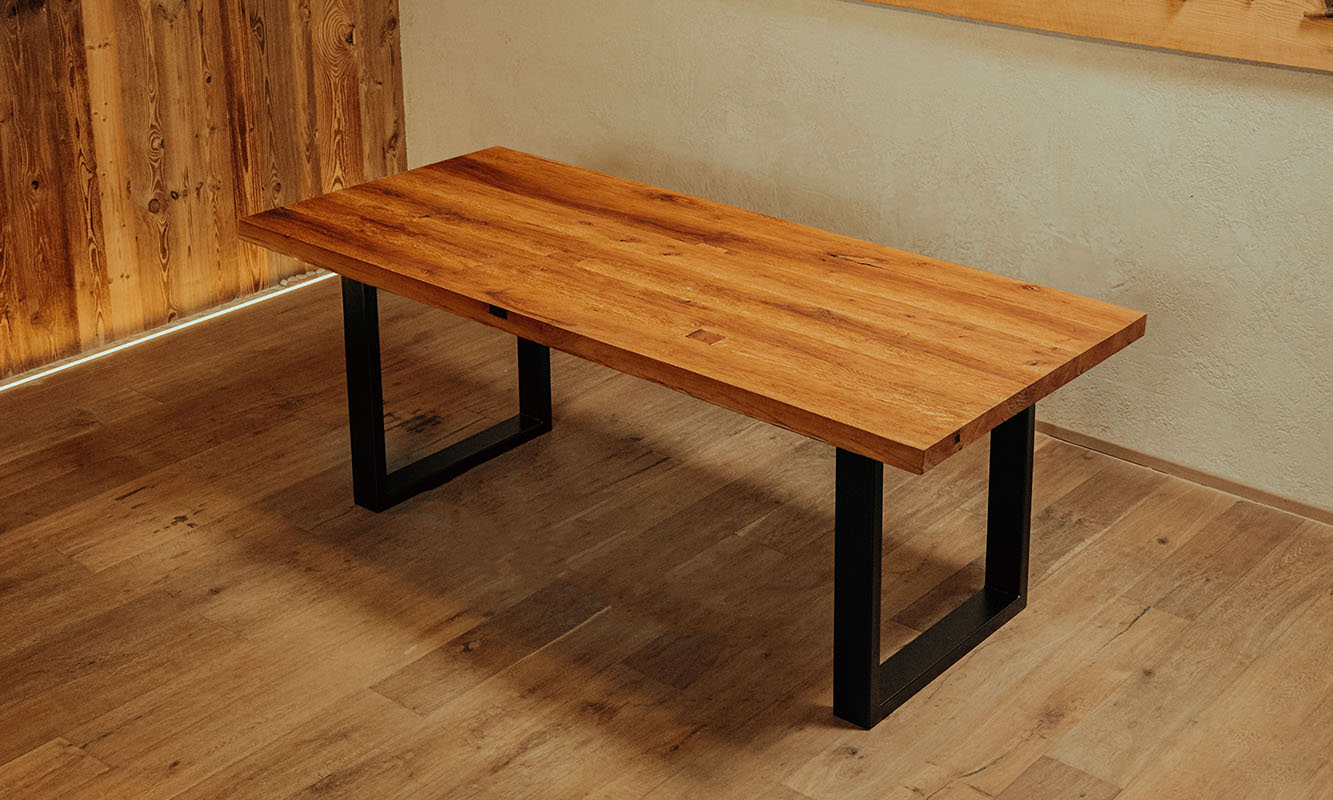 Massivholz_Tisch Alte Eiche von schwarzhirsch