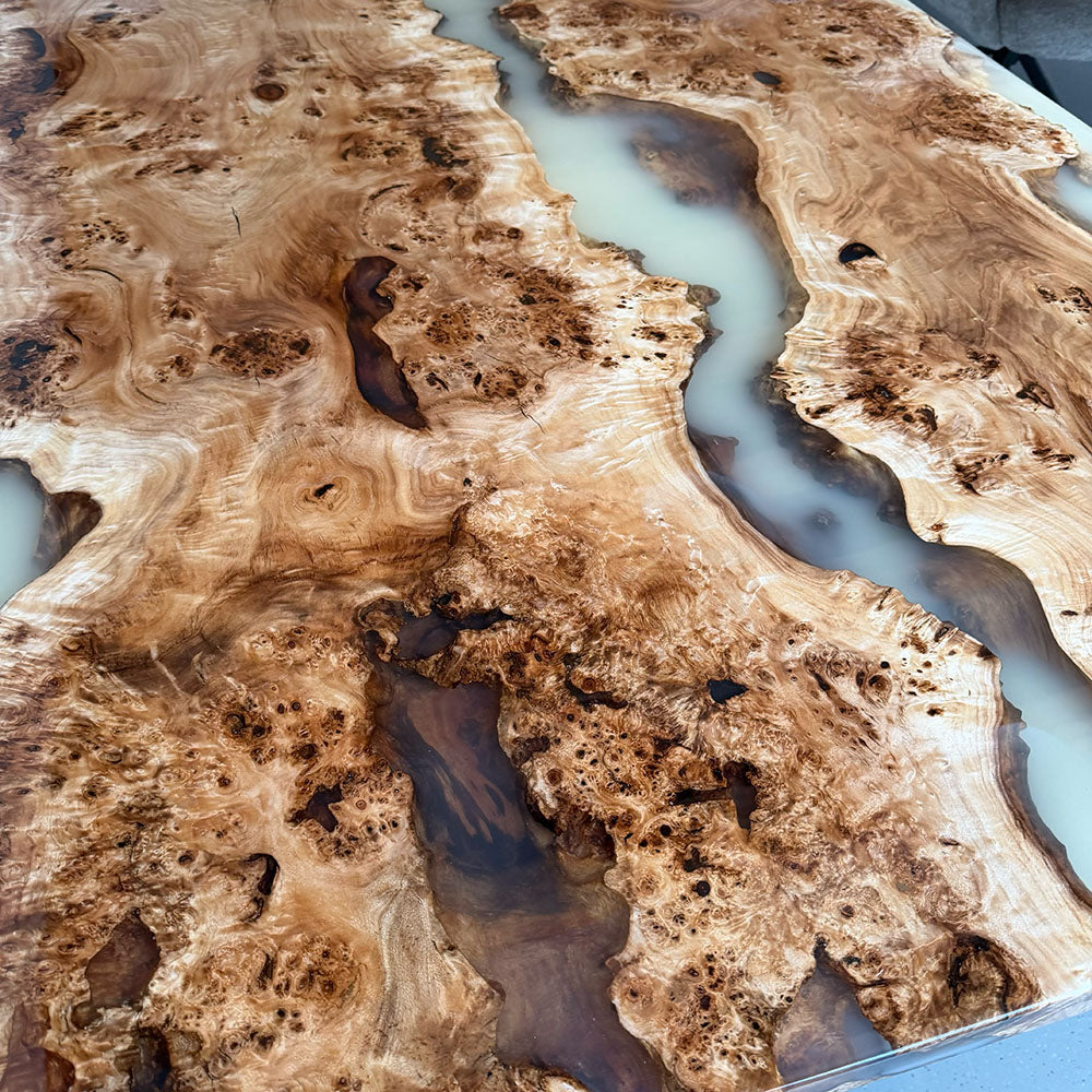 Sale! Epoxidharz Esstisch aus Pappel | 185 x 106-116 cm