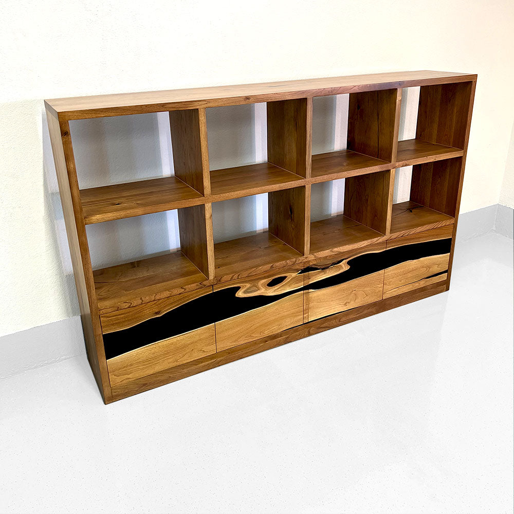 Sideboard aus Epoxidharz mit Regal