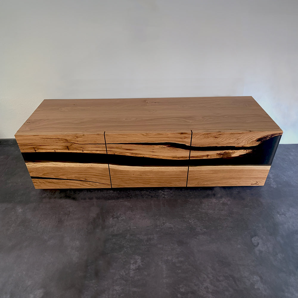 Sideboard-Epoxidharz-Eiche-Schwarzhirsch