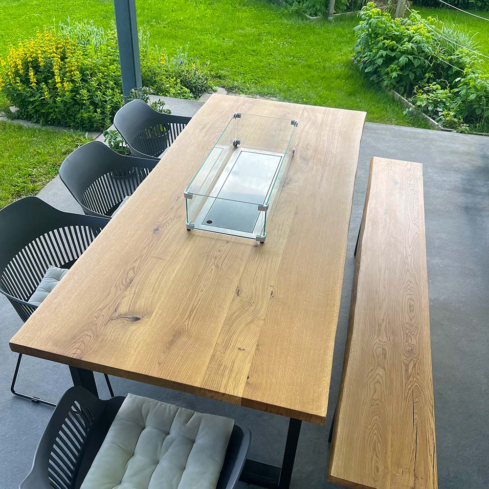 Terrassentisch Outdoor mit Feuerkamin | Feuertisch aus Eiche