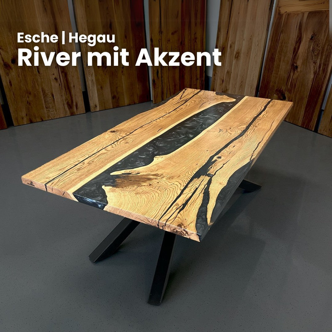 Epoxidharz Tisch aus Esche | Modell Hegau