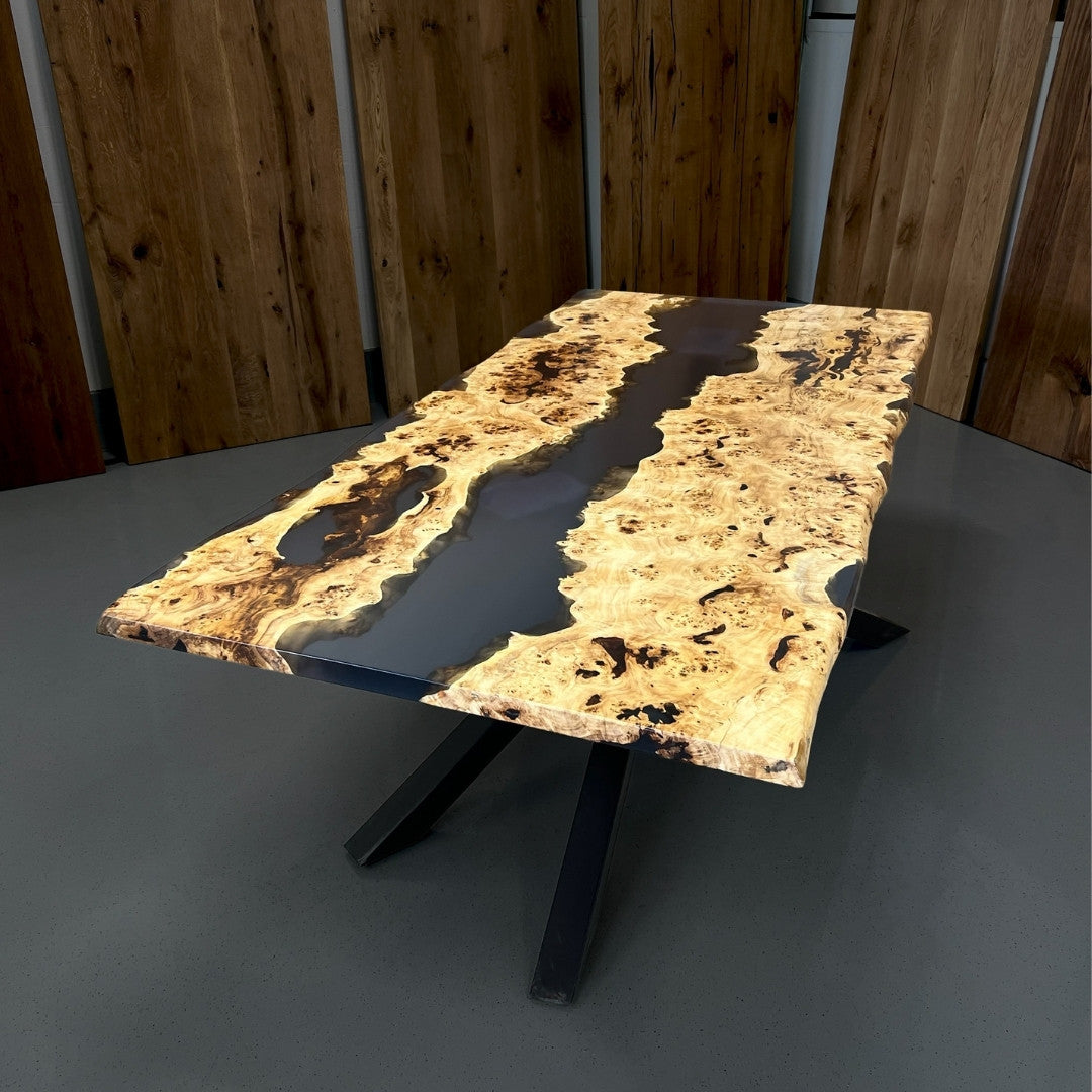 Epoxidharz Tisch nach Maß aus Pappel | Modell Hegau