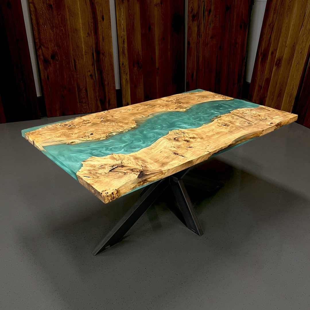 Epoxidharz Tisch nach Maß aus Pappel | Modell Kinzig