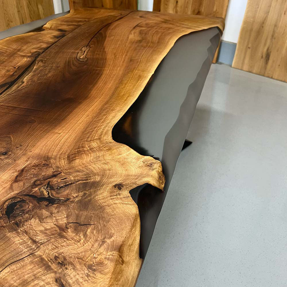 Sale! Epoxidharz Esstisch aus Nussbaum | 220 x 100 cm | verschiedene Gestelle