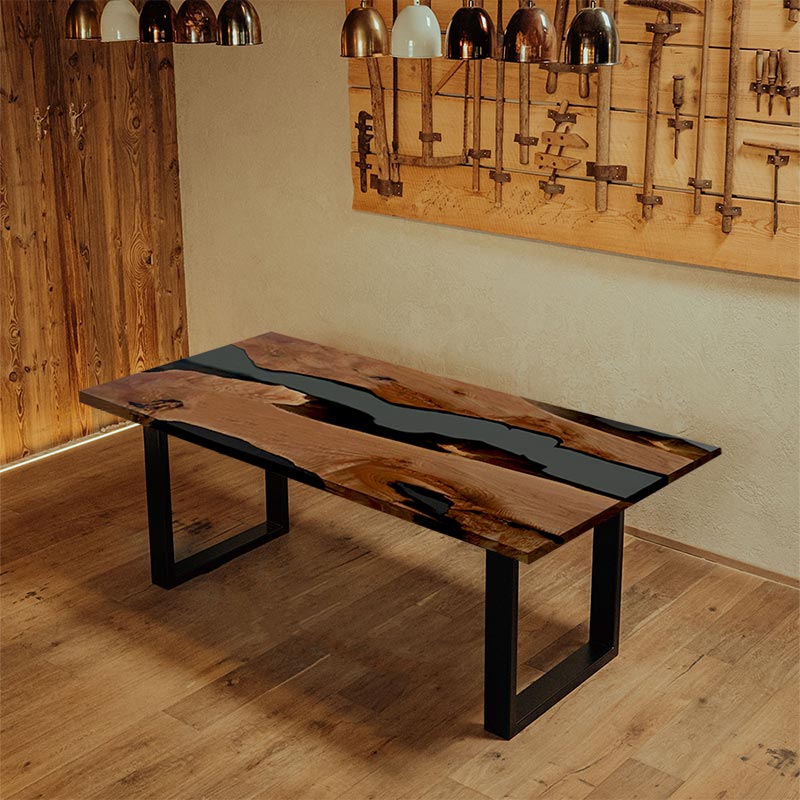 Epoxidharz Tisch Esstisch aus Akazie. Modell Kuckuck mit U-Form-Gestell