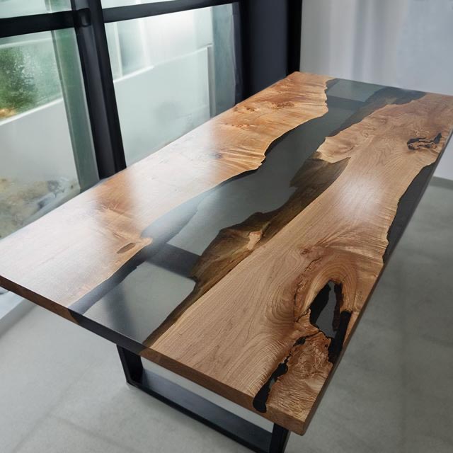 Epoxidharz Tisch Esstisch aus Akazie Modell Kuckuck mit X-Gestell