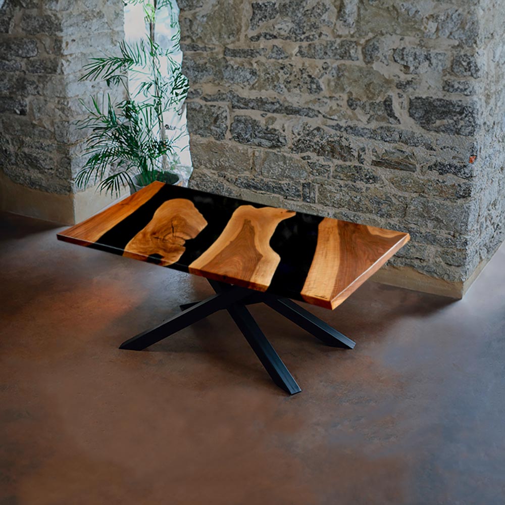 Epoxidharz Tisch. Modell Noyer aus Nussbaum mit Spidergestell von Schwarzhirsch