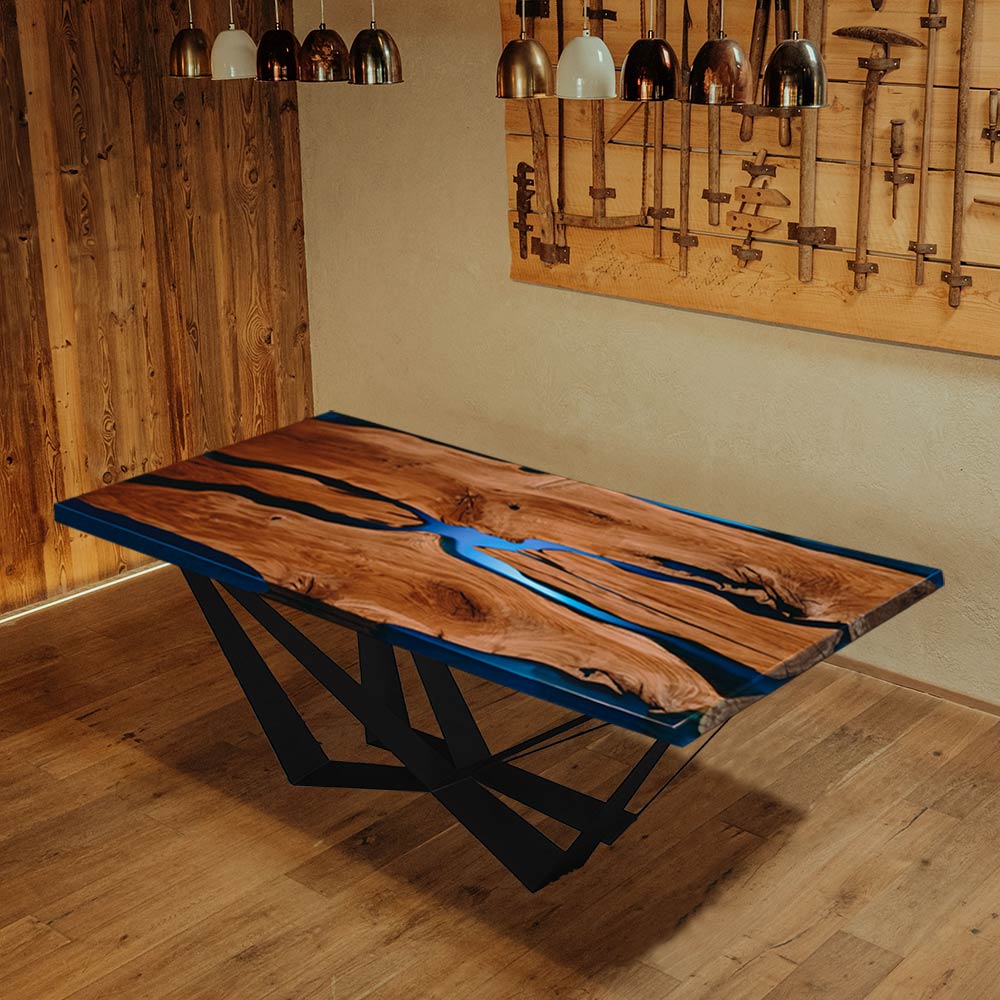 Epoxidharz Tisch aus rustikaler Eiche | Kronen-Gestell | Modell Adria
