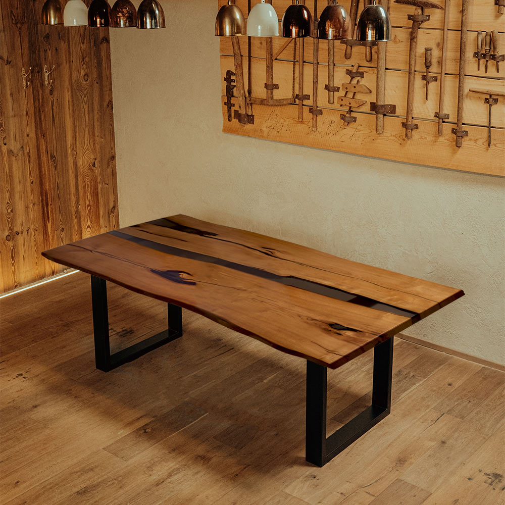 Epoxidharz-Tisch Akazie und Esstisch Massivholz dunkelgrau mit U-Form-Gestell von Schwarzhirsch