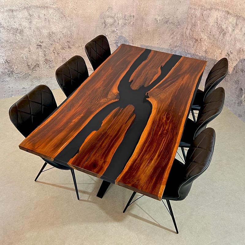 Bestuhlter Epoxidharz Tisch aus Thermo-Nussbaum mit X-Gestell von Schwarzhirsch