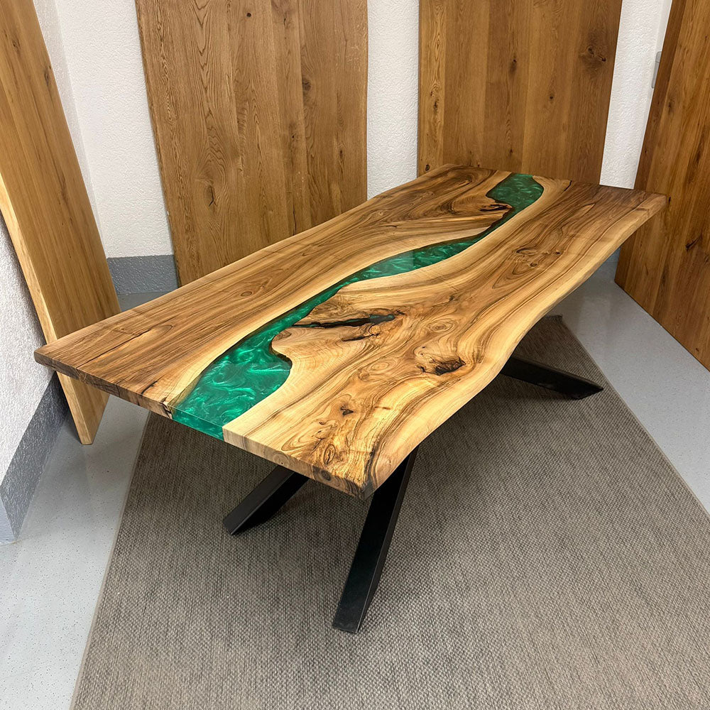 Sale! Epoxidharz Esstisch aus Nussbaum | 220 x 100 cm